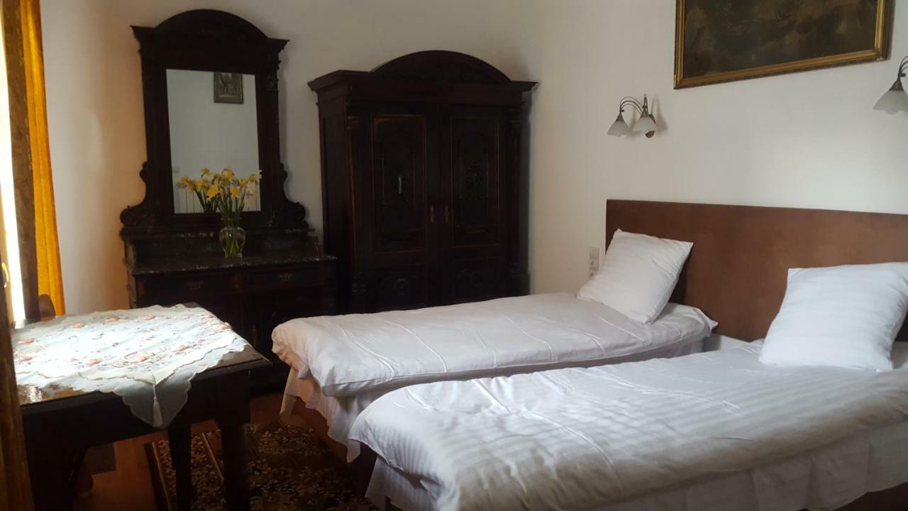Room In An Old House Truskawez Exterior foto