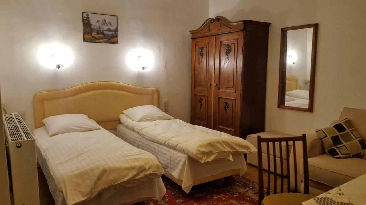 Room In An Old House Truskawez Exterior foto